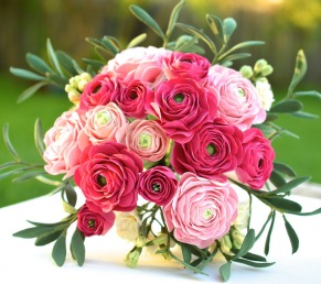 ranunculus-bouquet.jpg ranunculus-bouquet.jpg