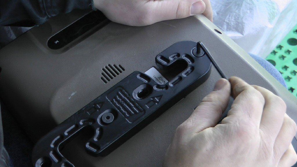 John Deere display monitor mount makes installation and removal easy Quick Change Bracket