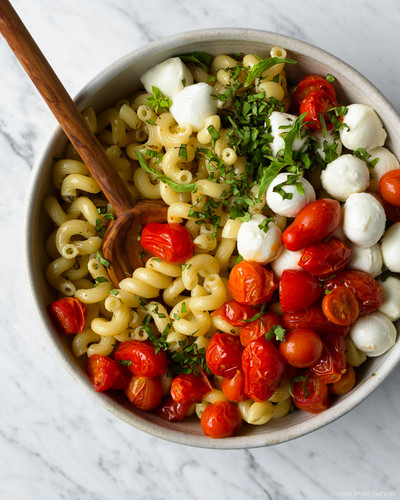 roasted tomato caprese pasta salad roasted tomato caprese pasta salad