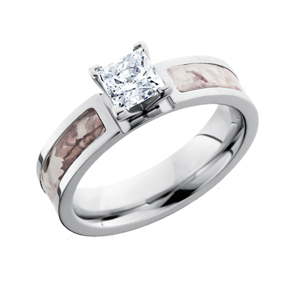 Pink camo diamond wedding ring set