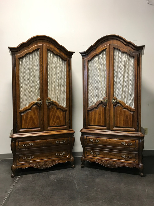 SOLD OUT HICKORY MANUFACTURING CO Oak French Country Style