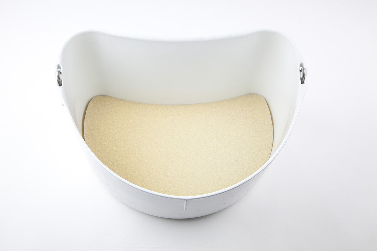 Cherry Picking Bucket 18 quart Wells & Wade Harvest Equipment