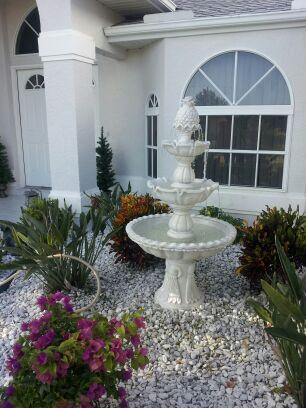 Sunnydaze Welcome 3-Tier Garden Fountain | Water Fountains