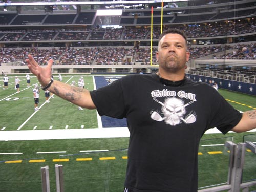 Tattoo Golf t-shirts and other clothing t-shirt-guy-at-cowboys-stadium.jpg