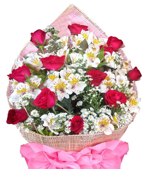 12 Roses & Peruvian lilies bouquet Flower Delivery Philippines