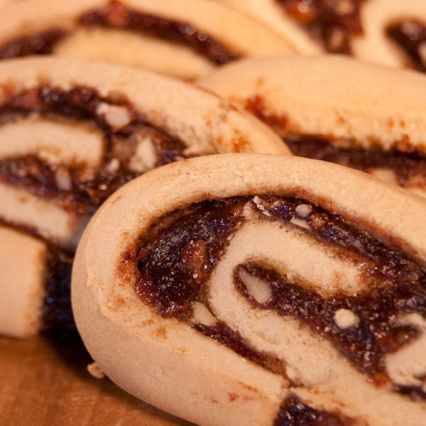 Date pinwheel cookies
