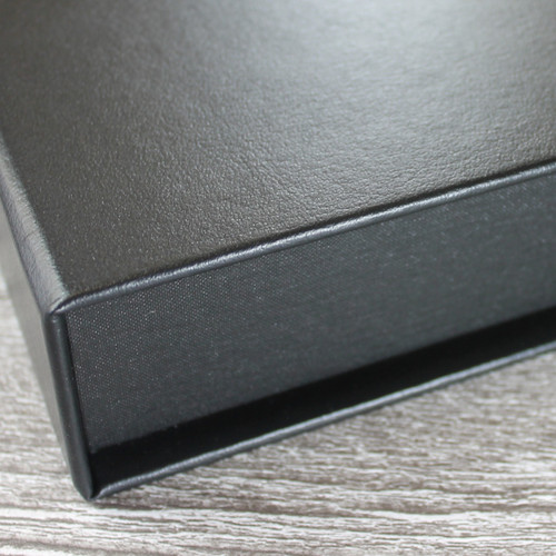 Drop Back / Clamshell Box In Black Leather