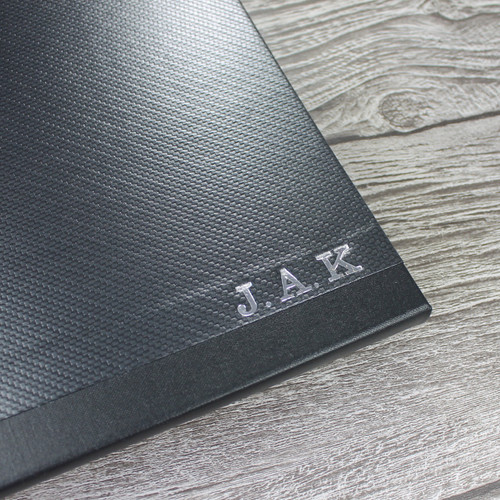 A4 Carbon Weave & Black Art Portfolio / Cachet Portfolio