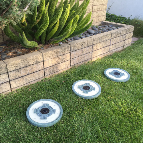 Solar Stepping Stone Lights Set of 3 - 6 Warm White LED ...