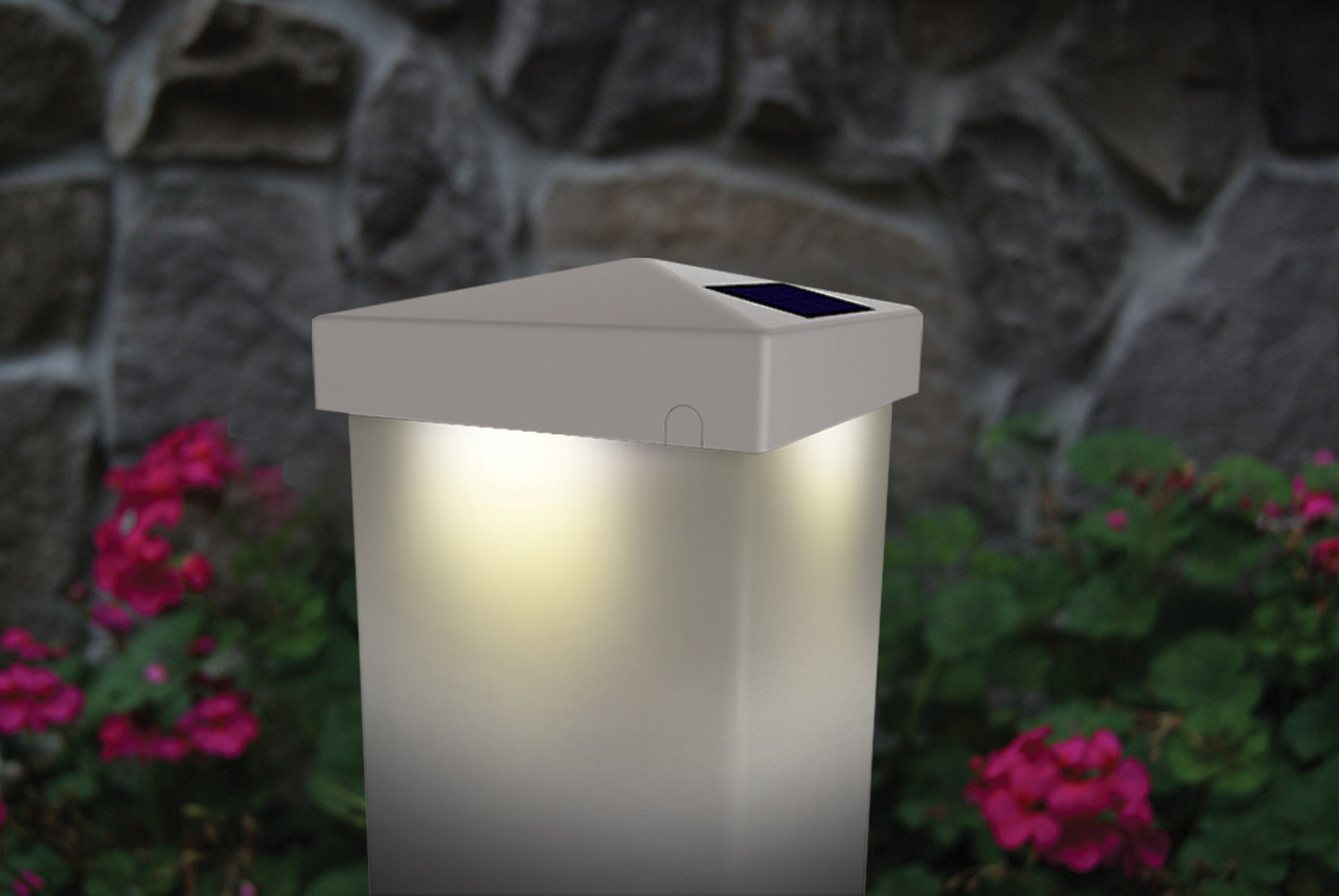 solar deck post cap lights white 4x4 or 5x5 pyramid solar fence post lights 5x5 white