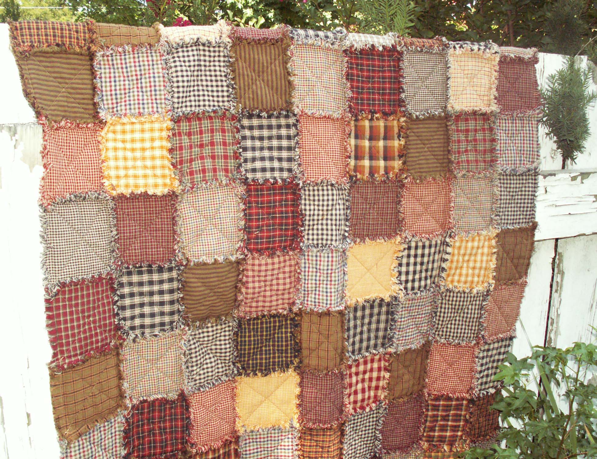 Ragged Frayed Homespun Quilts   Autumnspicequilt 