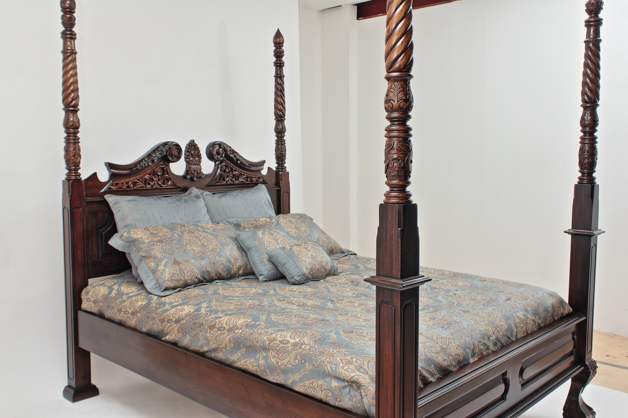 King Size Four-Poster Canopy Bed | Laurel Crown