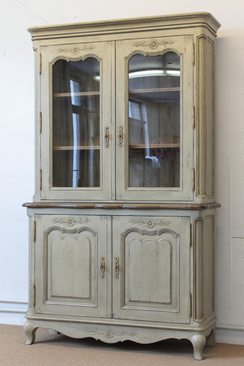 China Cabinets And Hutches In Solid Wood Laurel Crown