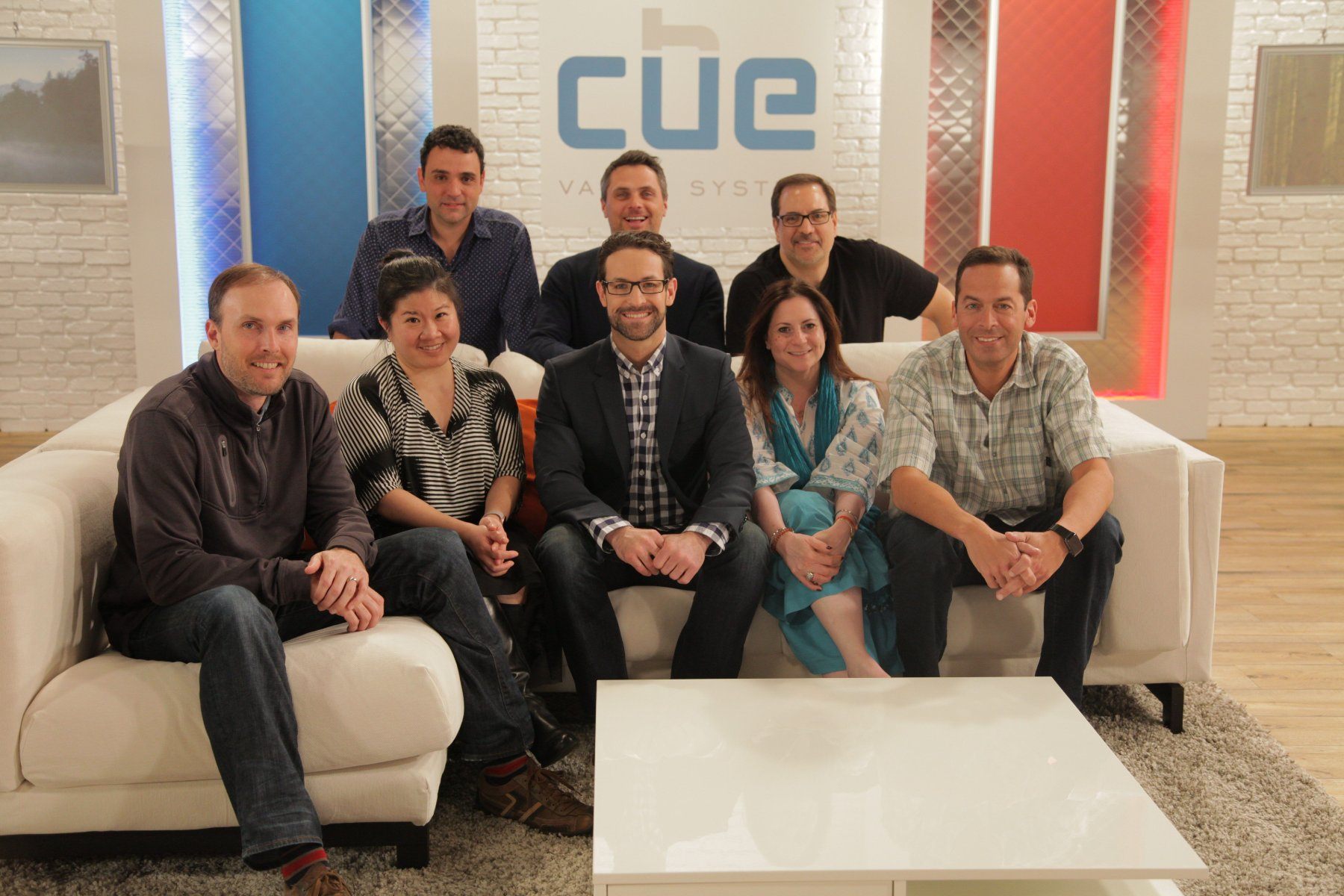 Cue Vapor Team photo