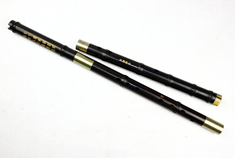 Master Made Chinese Black Sandalwood Flute Xiao Instrument 3 Sections With Case Master Made Chinese Black Sandalwood Flute Xiao Instrument 3 Sections With Case