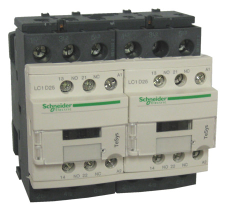 Square D / Telemecanique LC2D25G7 reversing contactor