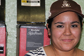 itzel-web.jpg itzel-web.jpg