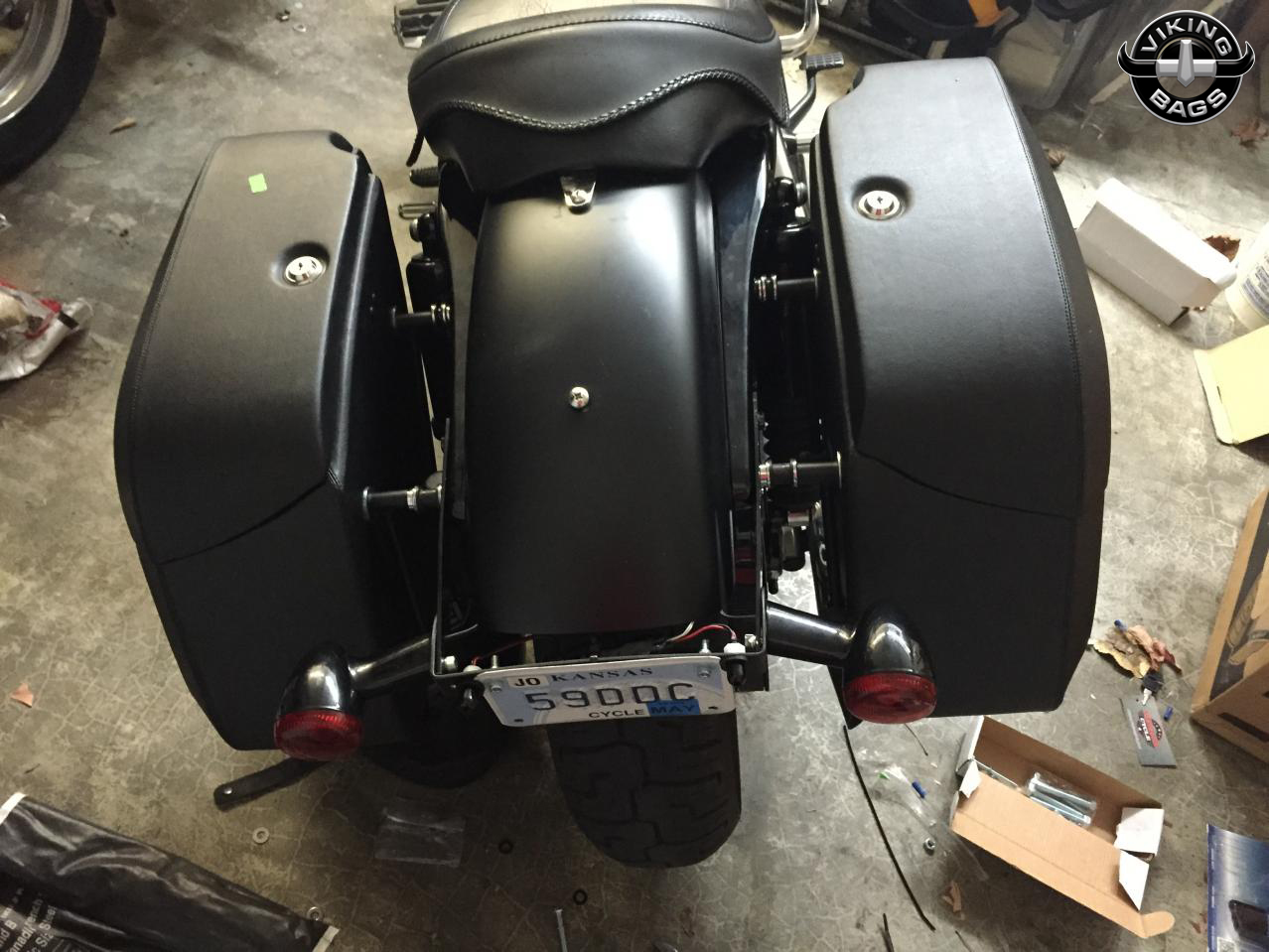 iron 883 hard saddlebags