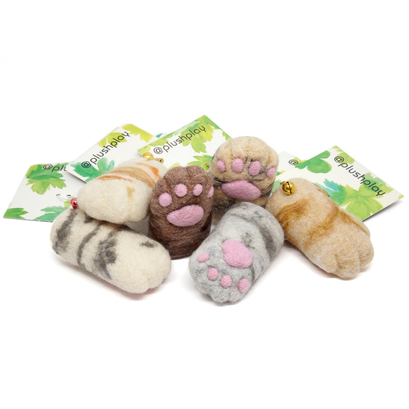 Lucky Cat Paws by plushPLAY