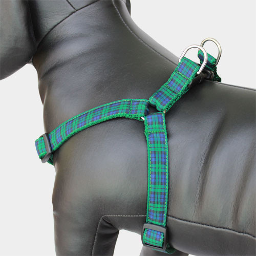 Plaid Dog Harness, Blackwatch Tartan, Green ChokeFree Stepin Harness