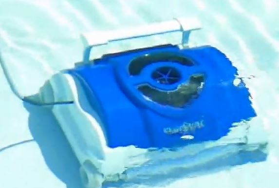 Hayward Sharkvac Robotic Pool Cleaner