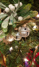 Katherine's Collection 2017 Mistletoe Kissing Decoration