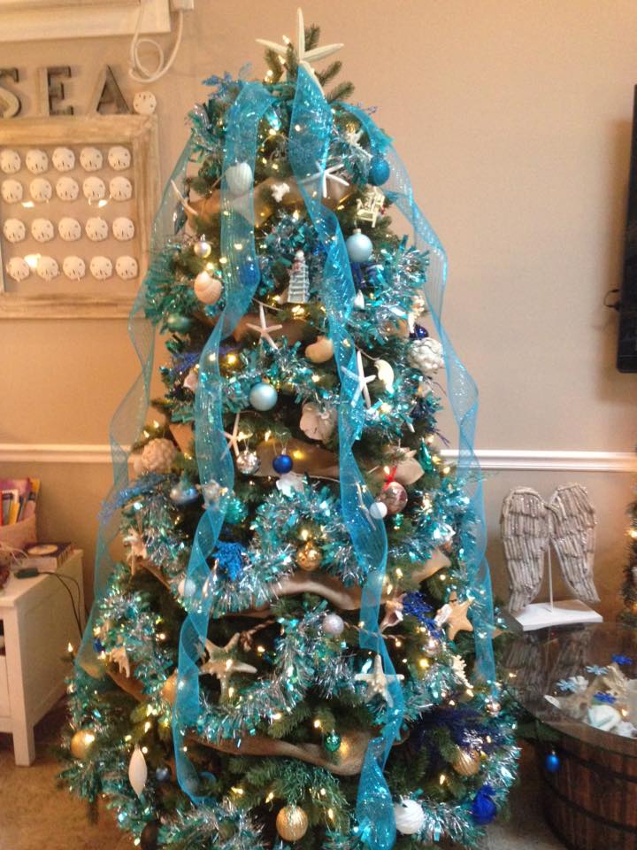 eight of our favorite coastal holiday trees caron 39 s seaglass christmas ornaments