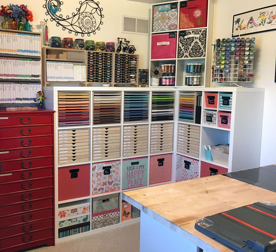 N Craft Room / Rose n Papers: My Atelier! Vintage chic style craft room! - Literally yesterday afternoon i popped onto fb for the 1st time in a month, saw a set of shelves for $20, showed my husband.