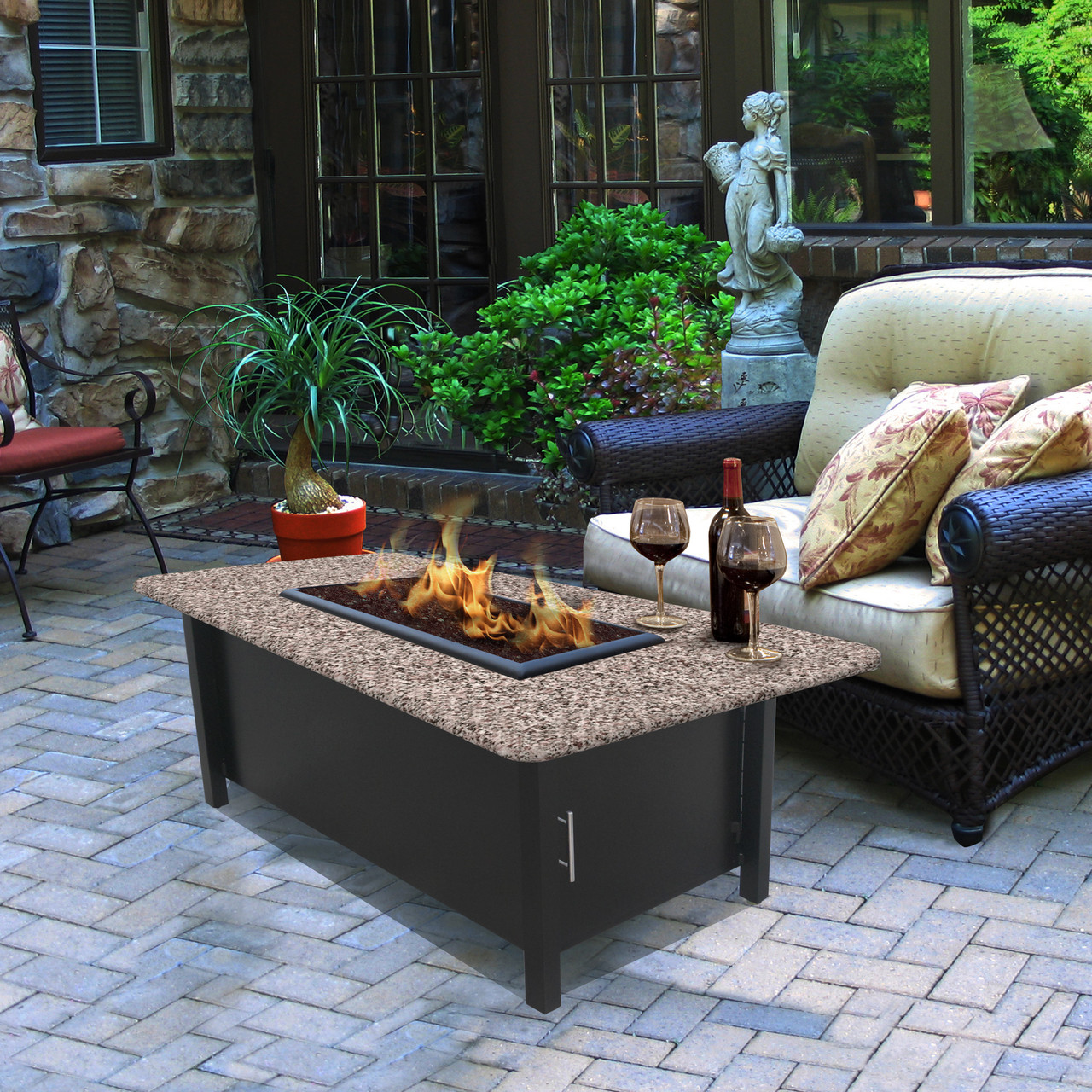 Carmel Chat Height Coffee Table Fire Pit by California Outdoor Concepts