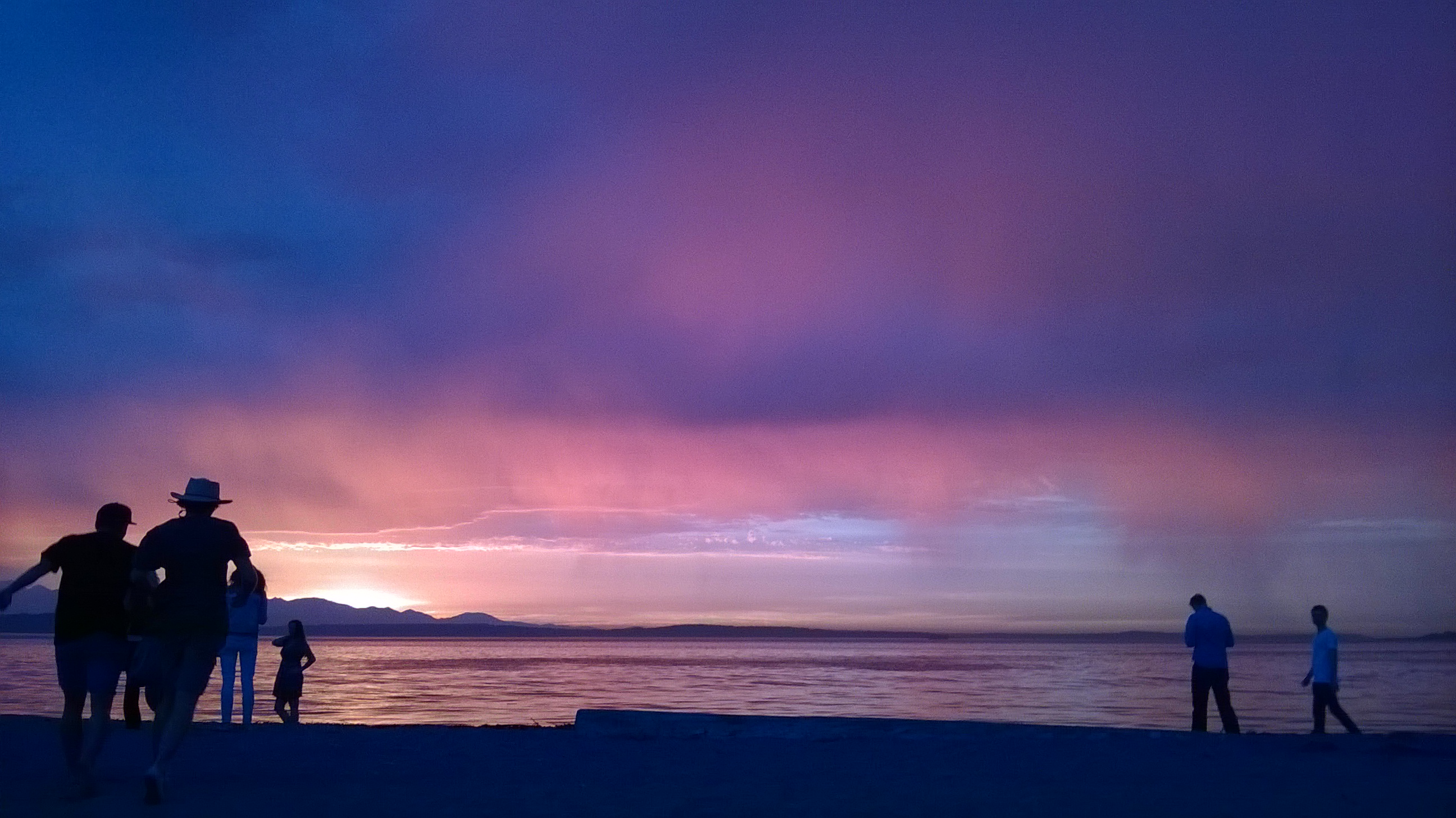 edmonds-beach.jpg edmonds-beach.jpg