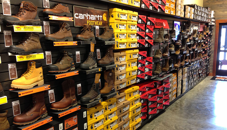 Premier Outdoors | Mount Hope, Ohio Outdoor Shoes