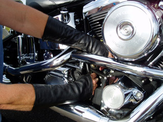 arm-chaps-motorcycle-mechanic.jpg