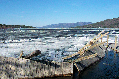 Dock damage without a de-icer