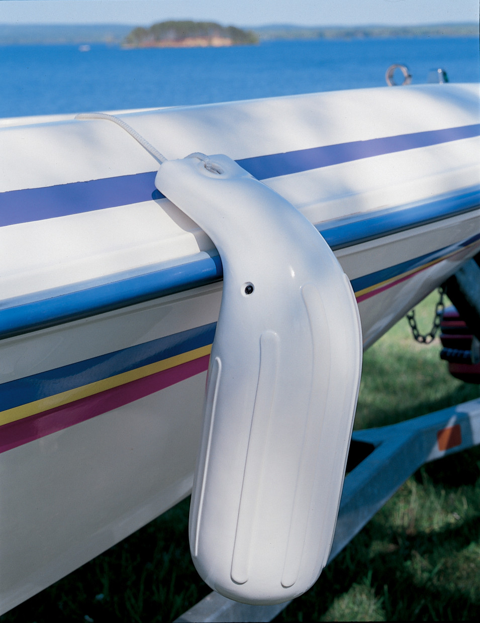 freeboard boat taylor made low freeboard boat fender 5 quot x 14 quot savvyboater freeboard boat taylor made low freeboard boat fender 5 quot x 14 quot savvyboater