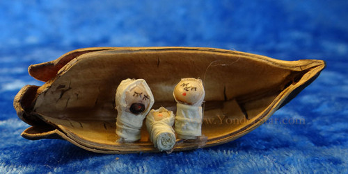 Cocoa Pod Nativity from Ecuador