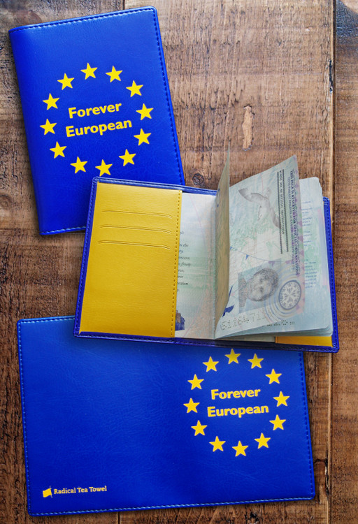 Pro-Europe passport cover