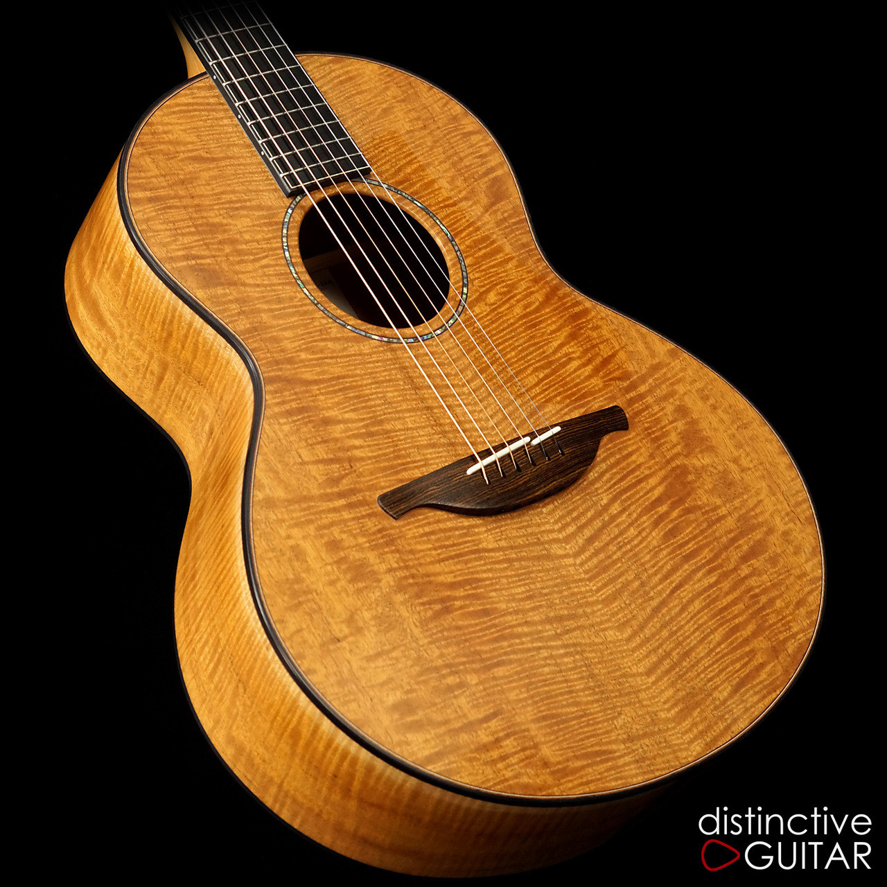 Lowden S35M Robson Open Gear Tuners Fiddleback Mahogany