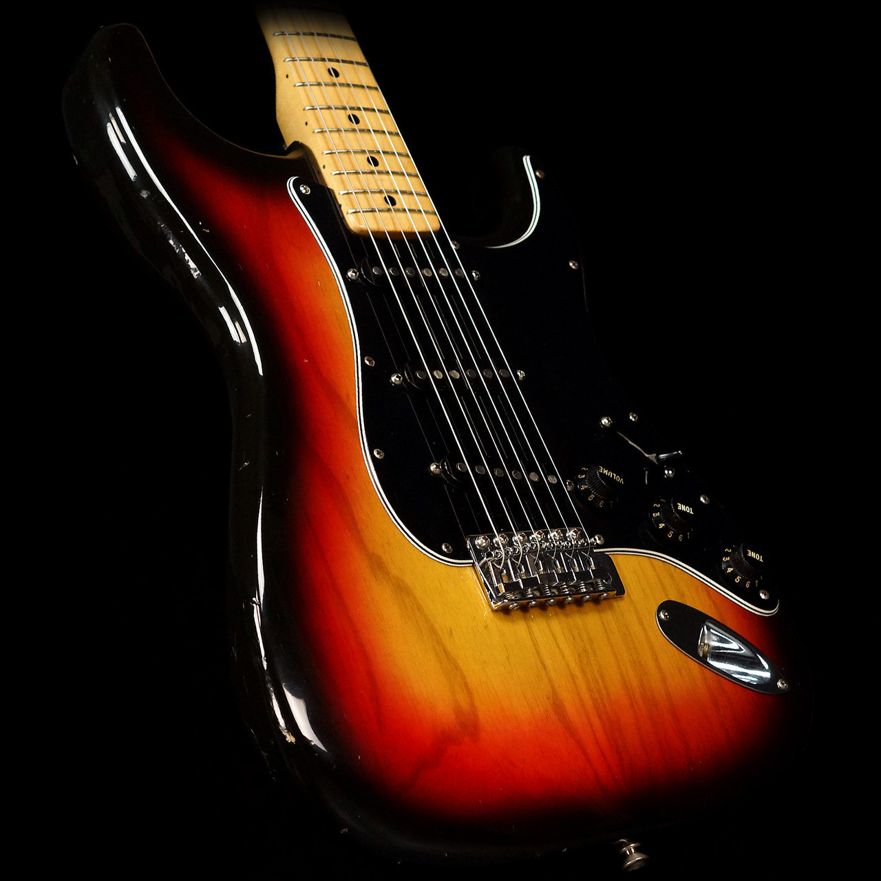 1977 Vintage Fender Stratocaster Sunburst